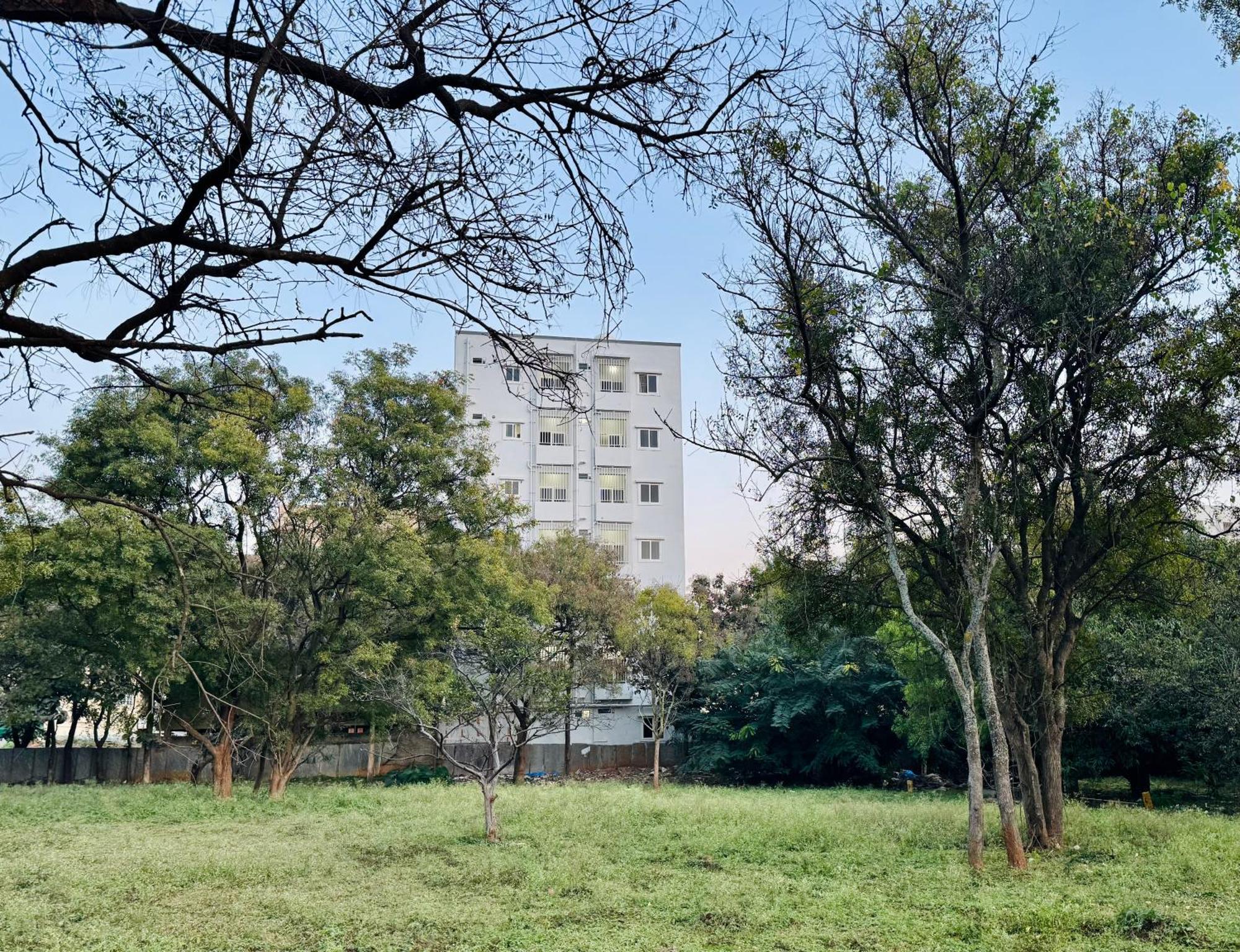 Truelife Whitefield - Premium 1 Bhk Apartments - Prime Location - Easy Access To Main Rd - Metro - Itpl - Fast Wifi - Kitchen - Smart Tv - Power Backup - Park - Garden Views Bangalore Extérieur photo